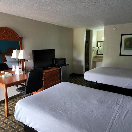 Americas Best Value Inn Elizabethtown Extérieur photo