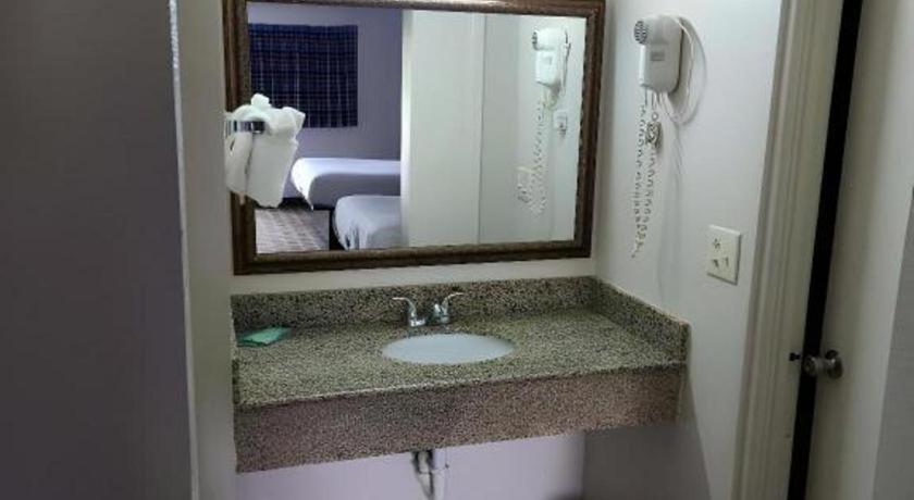 Americas Best Value Inn Elizabethtown Extérieur photo